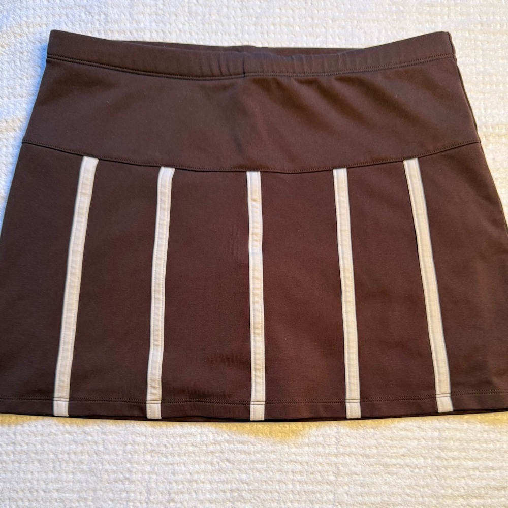 Peachy Tan PL Sportswear - Brown & White Skort w/shorts